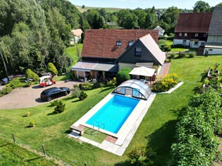 Schwimmingpool im Garten